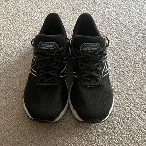 New Balance 880